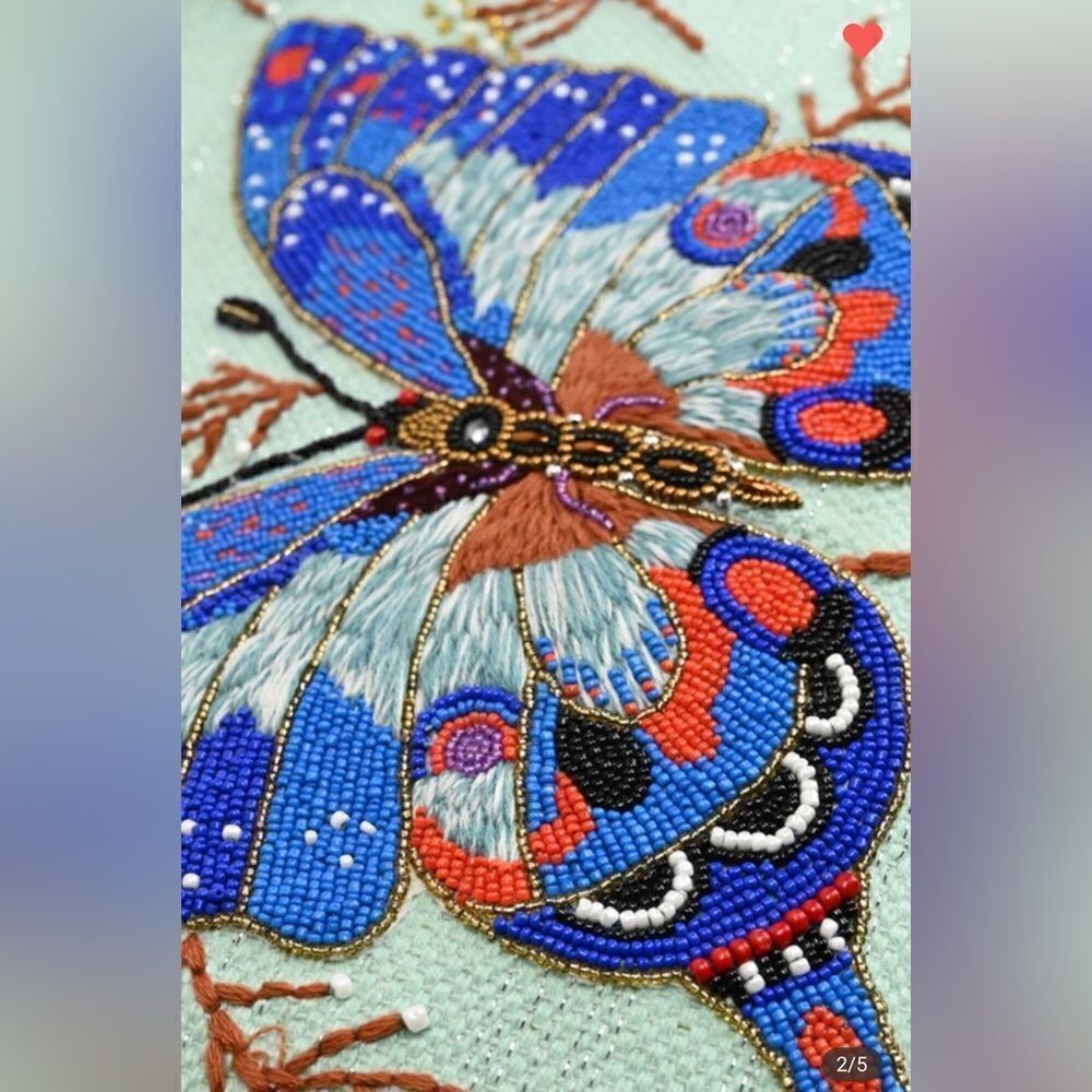805. BUTTERFLY TOTE BAG - Picture 2 of 5